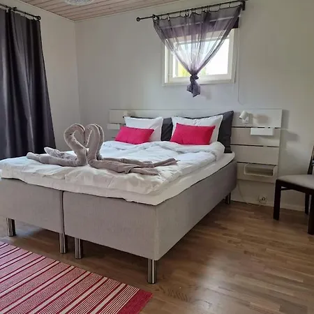 Villa Silve, Yhden Makuuhuoneen Omakotitalo. Lohja Extérieur photo